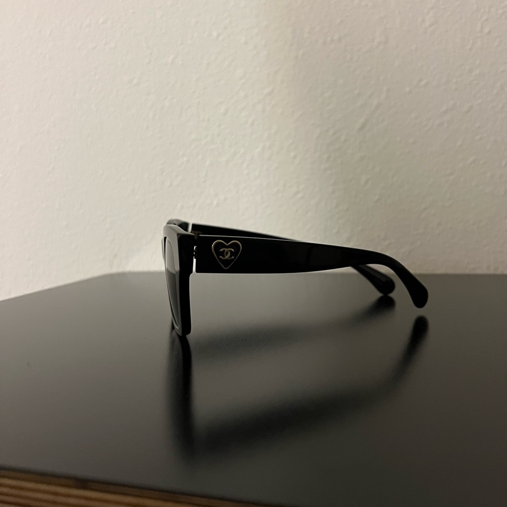 Original chanel sunglasses square/black